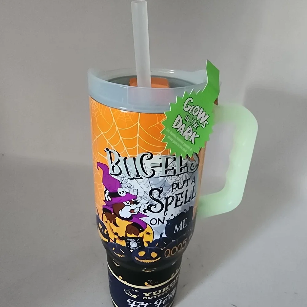 Buc-ees YOU PUT A SPELL ON ME 2025 Halloween GLOW IN DARK 40oz Yukon Tumbler NWT